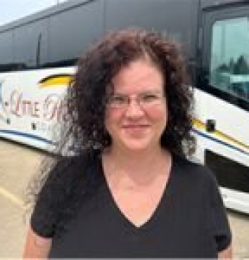 deanna-reeves-150x150-1.webp